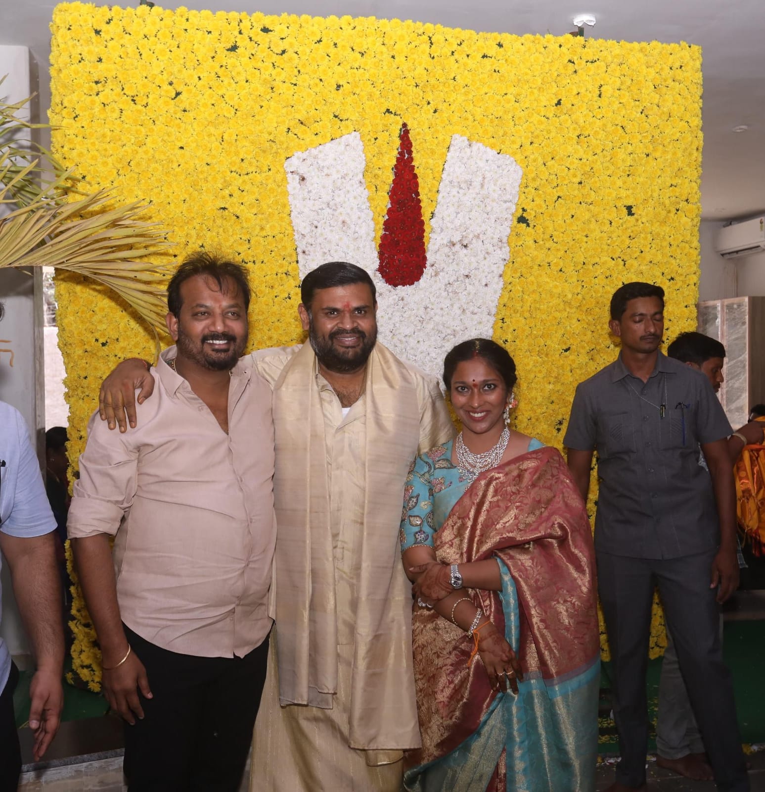 ఎమ్మెల్యే గృహప్రవేశ మహోత్సవం