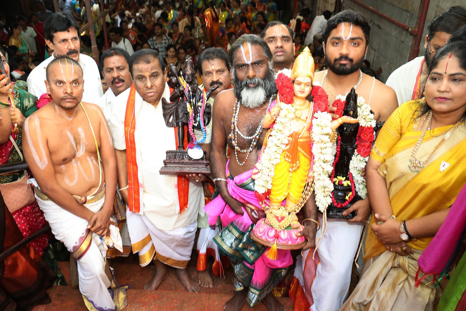 జీవన్ముక్తే మెట్లోత్సవం అంతరార్థం