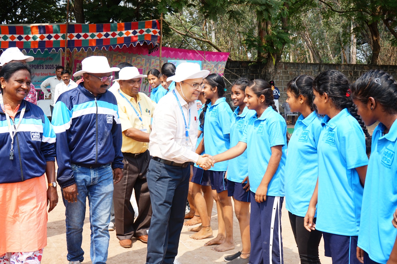 ఎన్‌టీపీసీ సీఎస్‌ఆర్‌ ఆధ్వర్యంలో ప్రభుత్వ ఉన్నత పాఠశాల విద్యార్థుల కోసం రూరల్‌ స్పోర్ట్స్‌ మీట్‌ ప్రారంభోత్సవం.