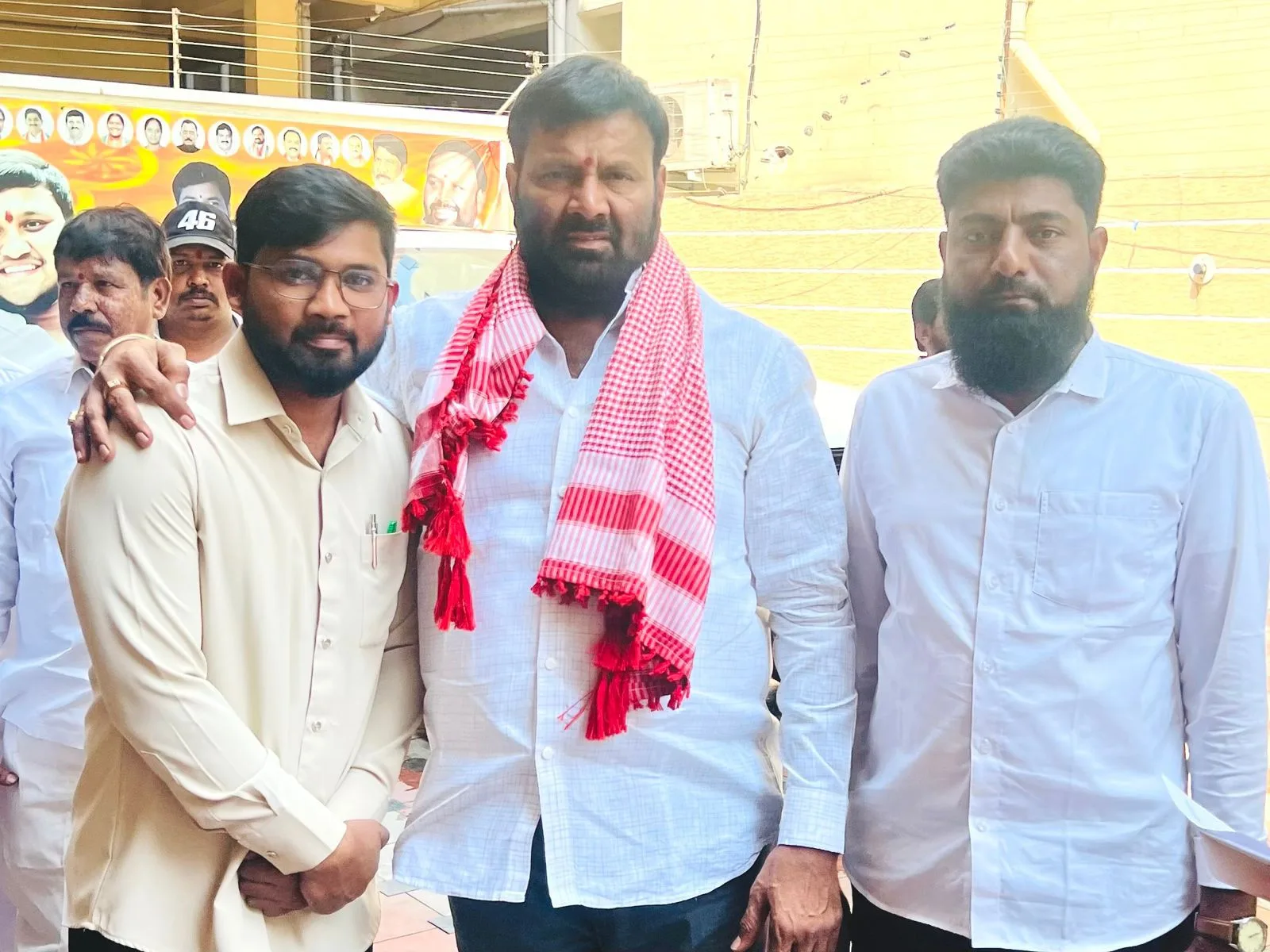 కుత్బుల్లాపూర్ నియోజకవర్గానికి చెందిన పలువురి ఆహ్వాన పత్రికలు