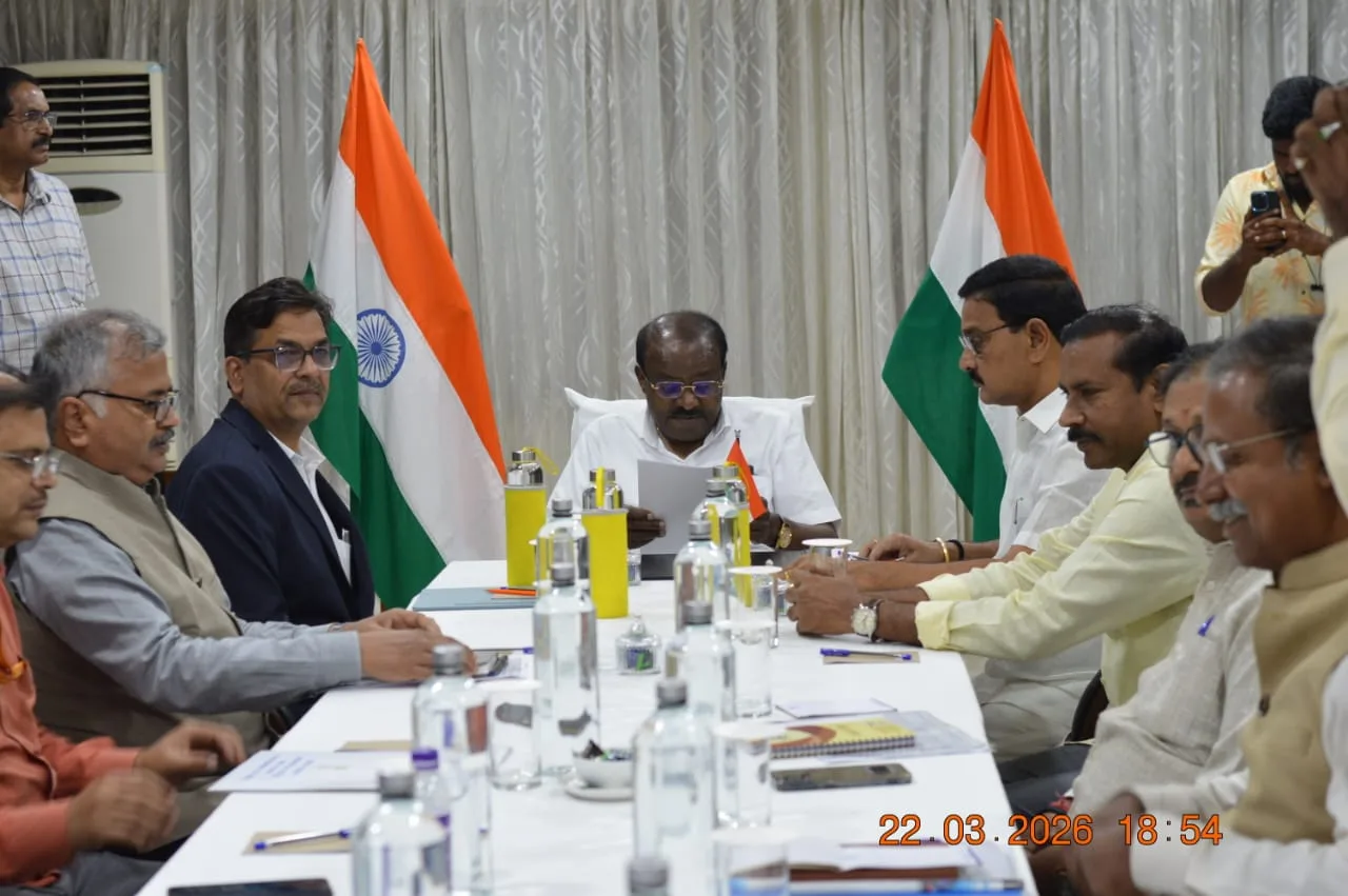విశాఖ స్టీల్‌పై కీలక భేటీ… కేంద్ర మంత్రి హెచ్.డి. కుమారస్వామితో సమావేశంలో పాల్గొన్న టీడీపీ రాష్ట్ర అధ్యక్షులు పల్లా