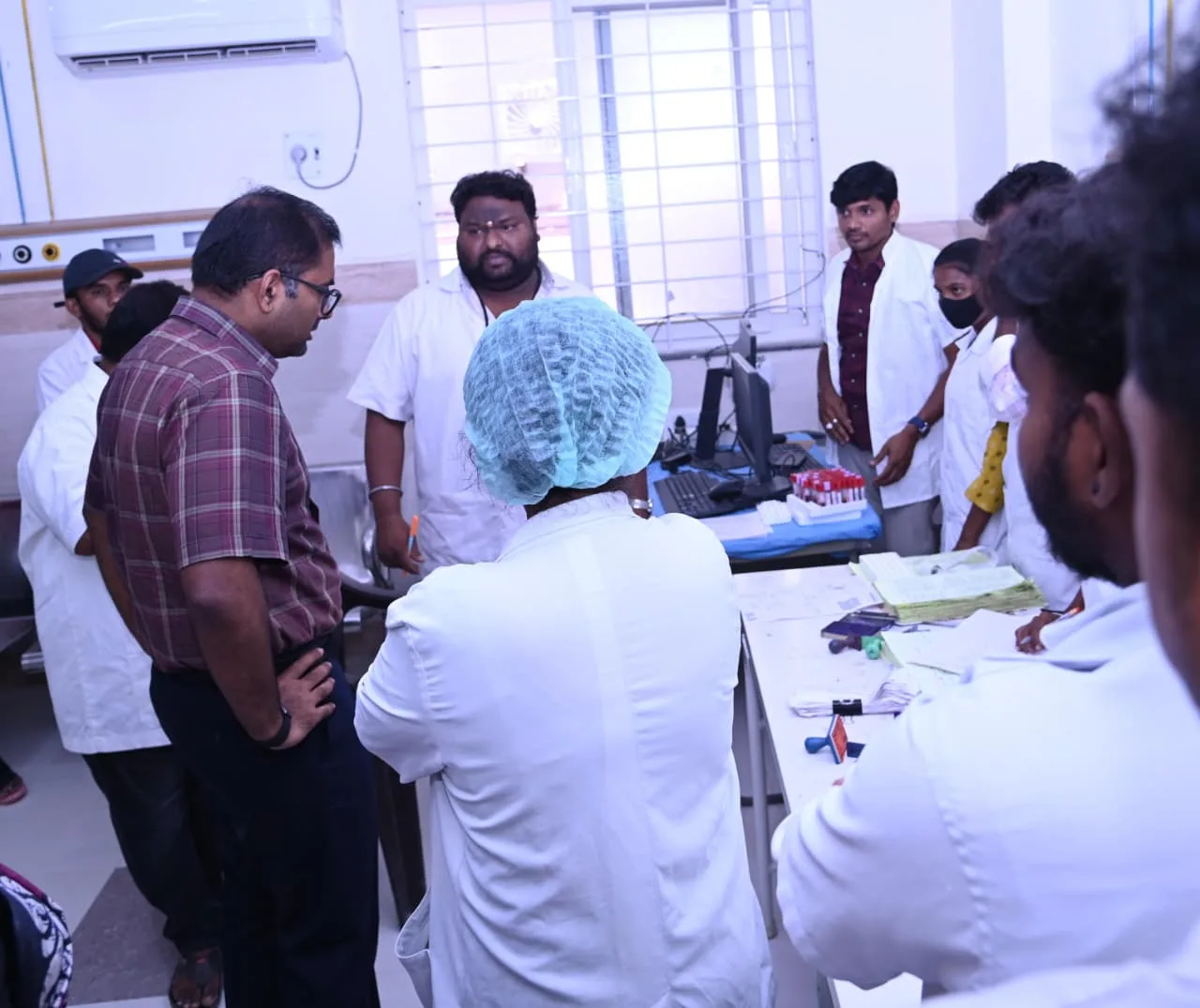 ఆసుపత్రి అవసరమైన పరికరాల ప్రతిపాదనలు అందించాలి…