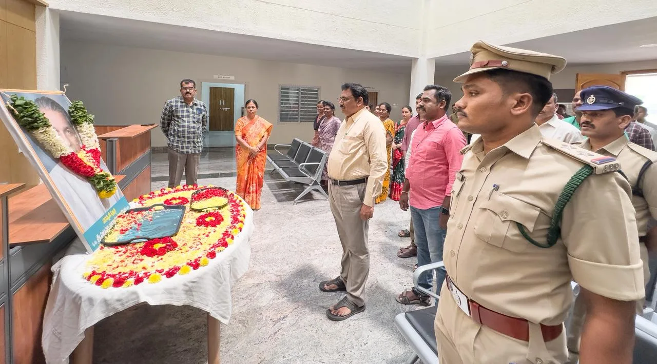 నారాయణాచార్యుల సేవలు చిరస్మరణీయం.