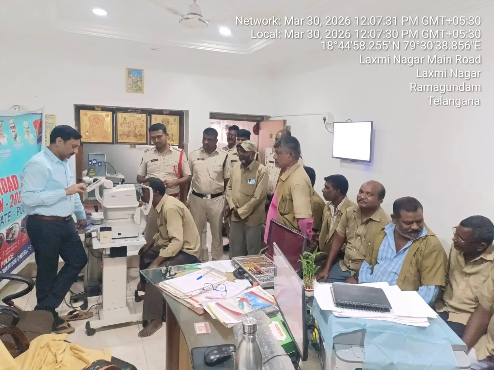 అరైవ్ – అలైవ్ – 2026” ఫేజ్-3లో భాగంగా ఆటో డ్రైవర్లకు ఉచిత కంటి పరీక్ష శిబిరం…