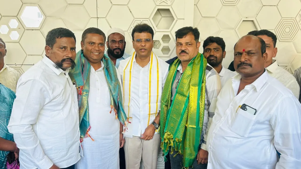 అసెంబ్లీలో డబుల్ బెడ్ రూమ్ సమస్యలపై గళమెత్తిన కుత్బుల్లాపూర్ “ప్రజా గొంతుక ఎమ్మెల్యే కేపీ.వివేకానంద్” కి ధన్యవాదాలు…