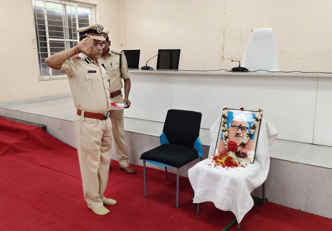 దేశానికి అందించిన సేవలు చిరస్మరణీయం….