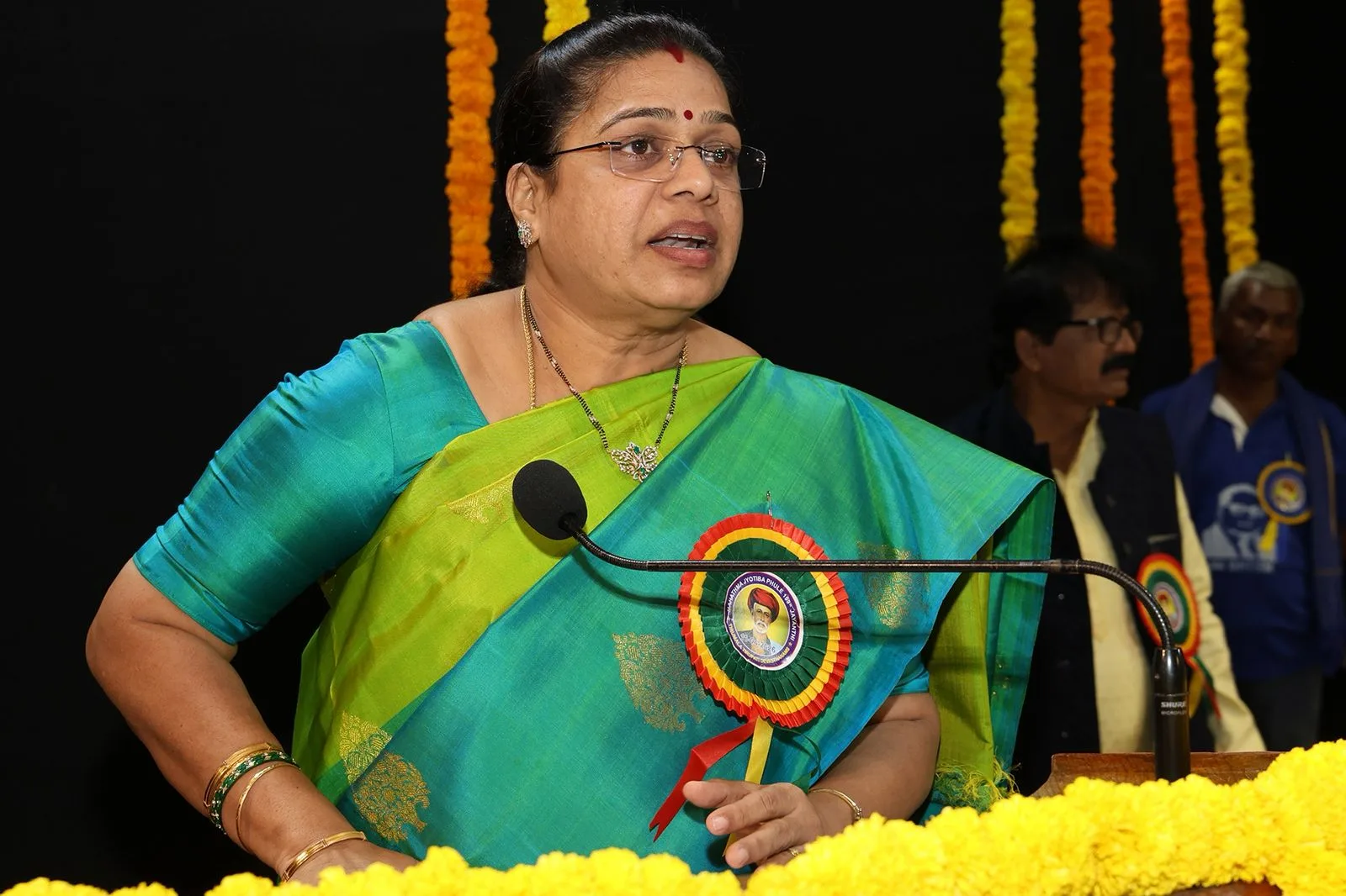 మహిళల గౌరవానికి బాల్యంనుంచే విలువల బోధన