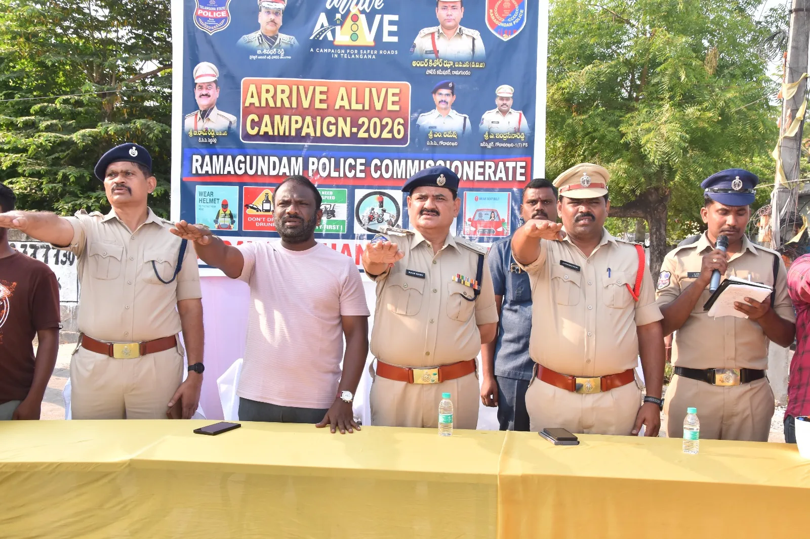 ప్రతి ఒక్కరూ బాధ్యతతో ప్రవర్తిస్తేనే ప్రమాదాలను తగ్గించి సురక్షిత,