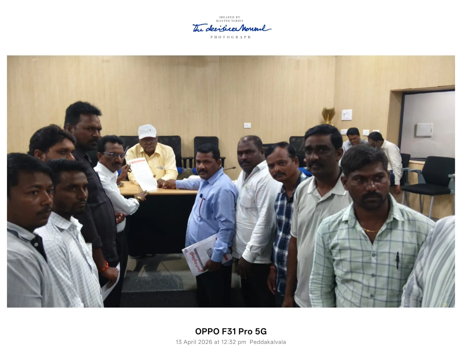 విద్యుత్ శాఖలో పనిచేస్తున్న ఆర్టిజన్ ఉద్యోగుల న్యాయమైన సమస్యలను