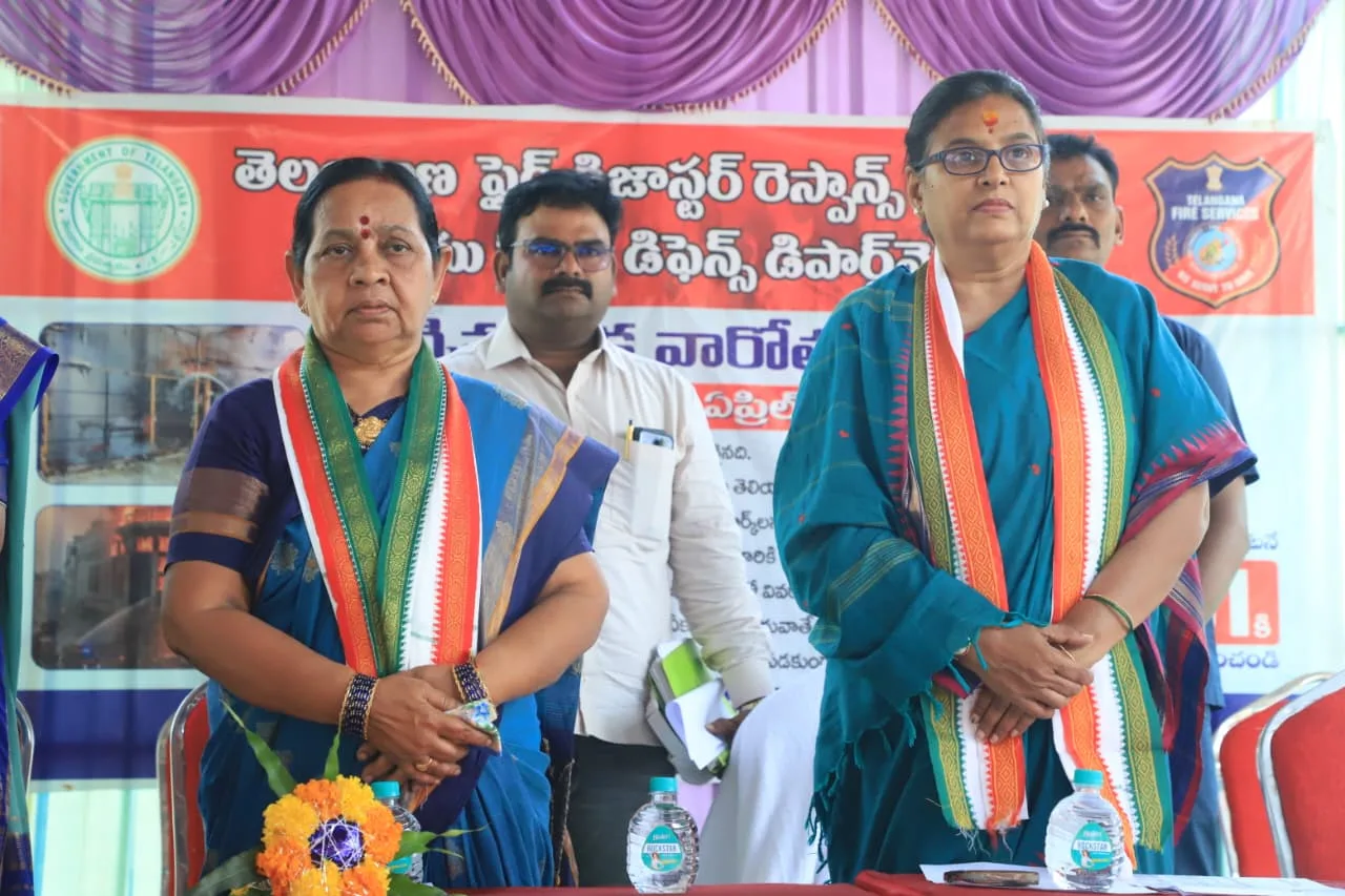 కోదాడ అగ్నిమాపక సిబ్బంది సేవలు అభినందనీయం….*