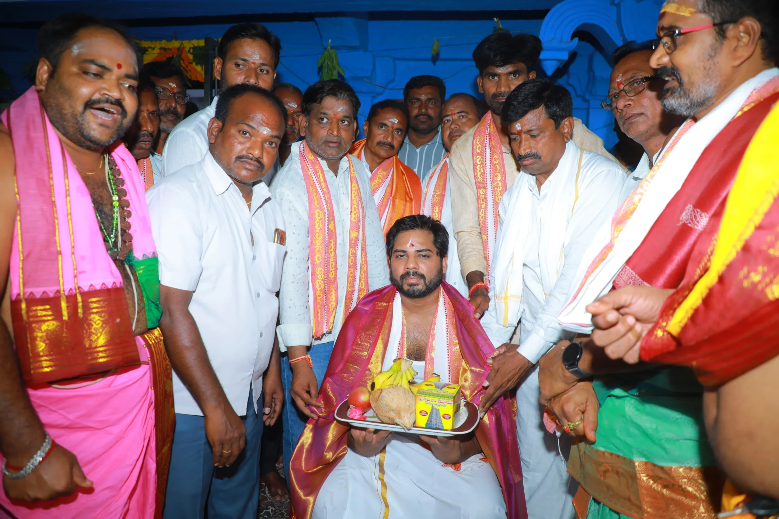 కోటిలింగాల దేవాలయంలో వైభవంగా కళ్యాణ మహోత్సవం – పట్టు వస్త్రాలు సమర్పించిన ఎంపీ వంశీకృష్ణ…