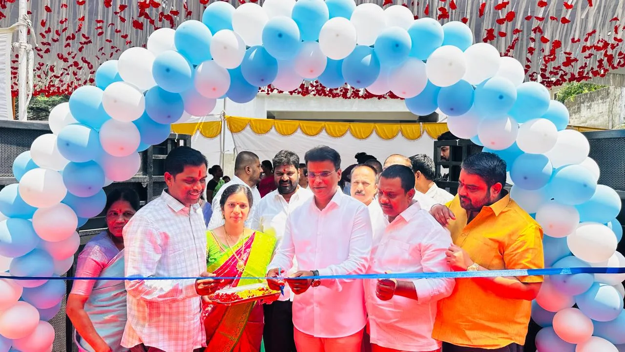 బిఆర్ఎస్ ఎల్పి విప్, ఎమ్మెల్యే కేపీ.వివేకానంద్  చేతుల మీదుగా “లిటిల్ విల్లే” స్కూల్