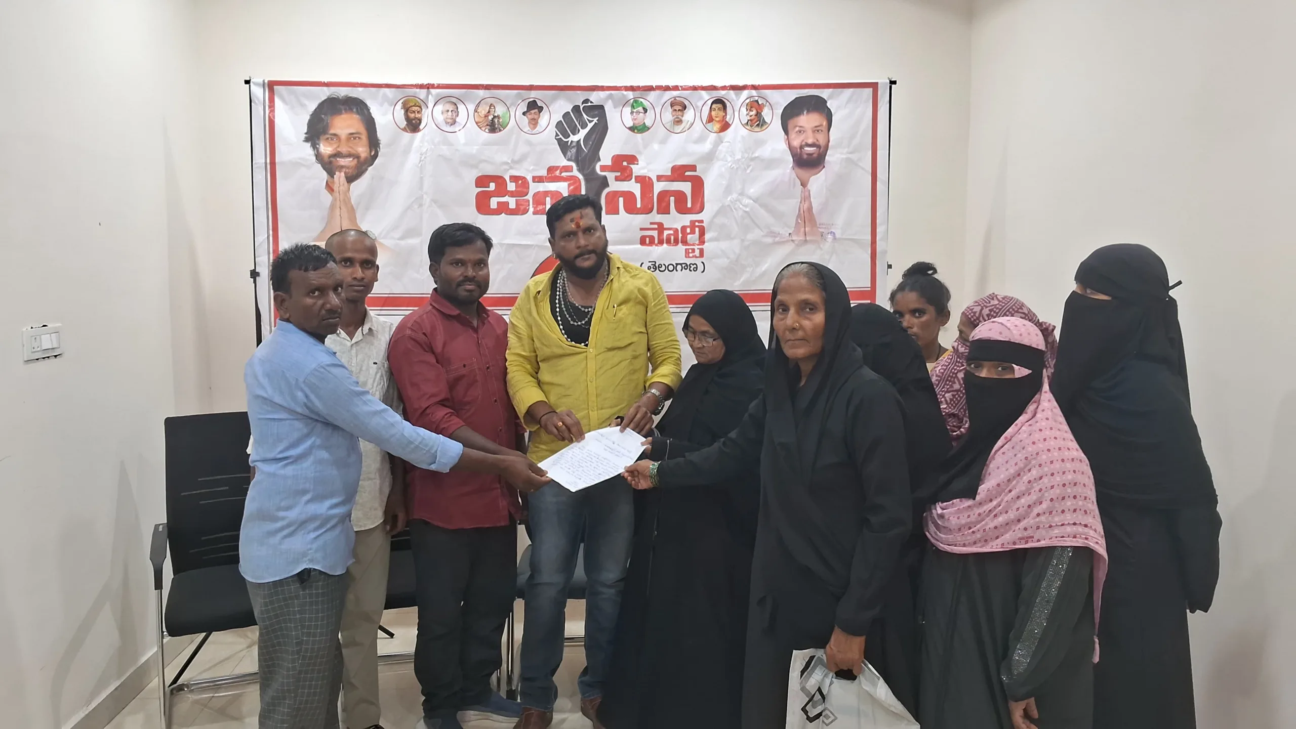 శంకర్‌పల్లి డబుల్ బెడ్రూమ్ ఇండ్లు నిరుపేదలకి మాత్రమే: జనసేన నాయకుడు సాయికుమార్ గౌడ్