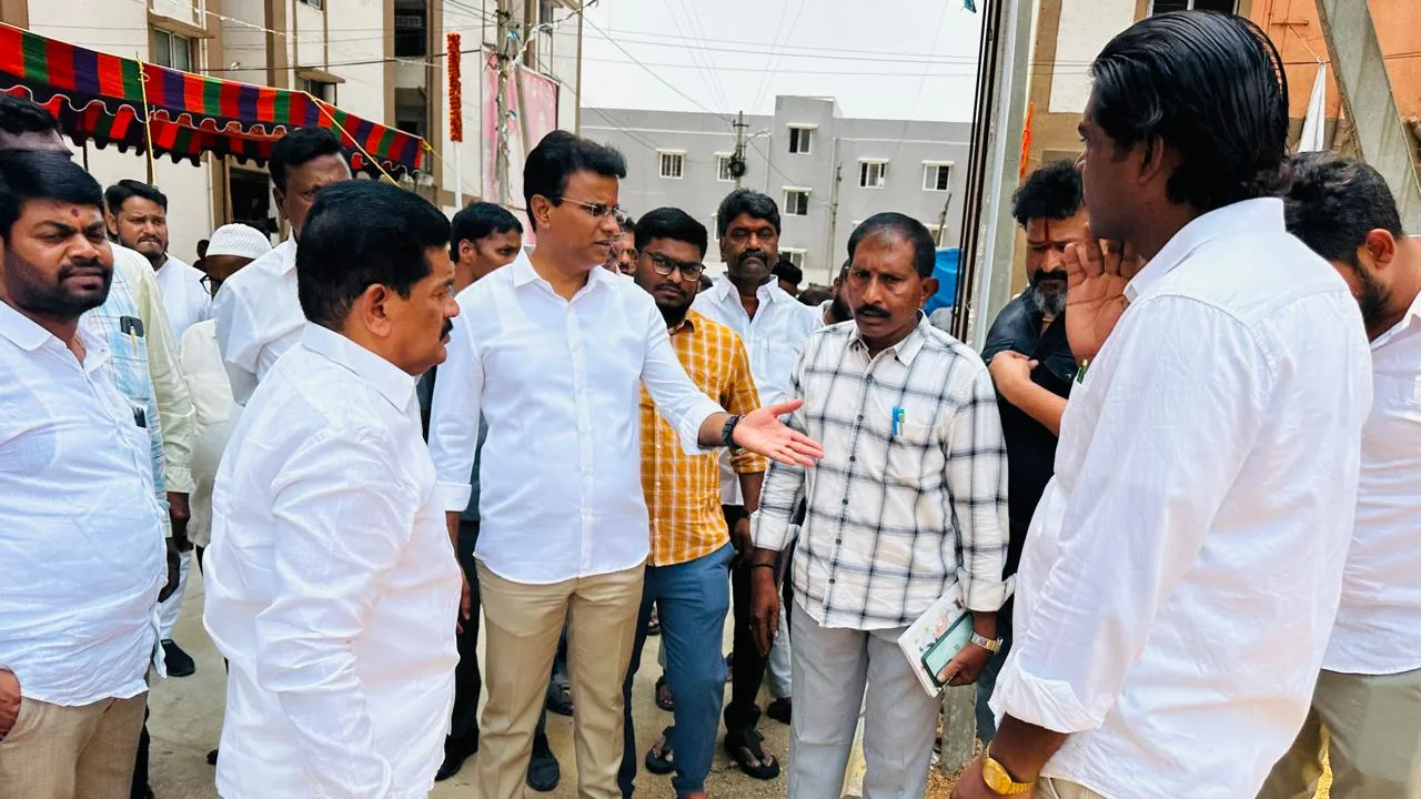 బాచుపల్లి డబుల్ బెడ్ రూమ్ ఇళ్ల సముదాయాలలో మౌలిక వసతులను అభివృద్ధి చేస్తాం