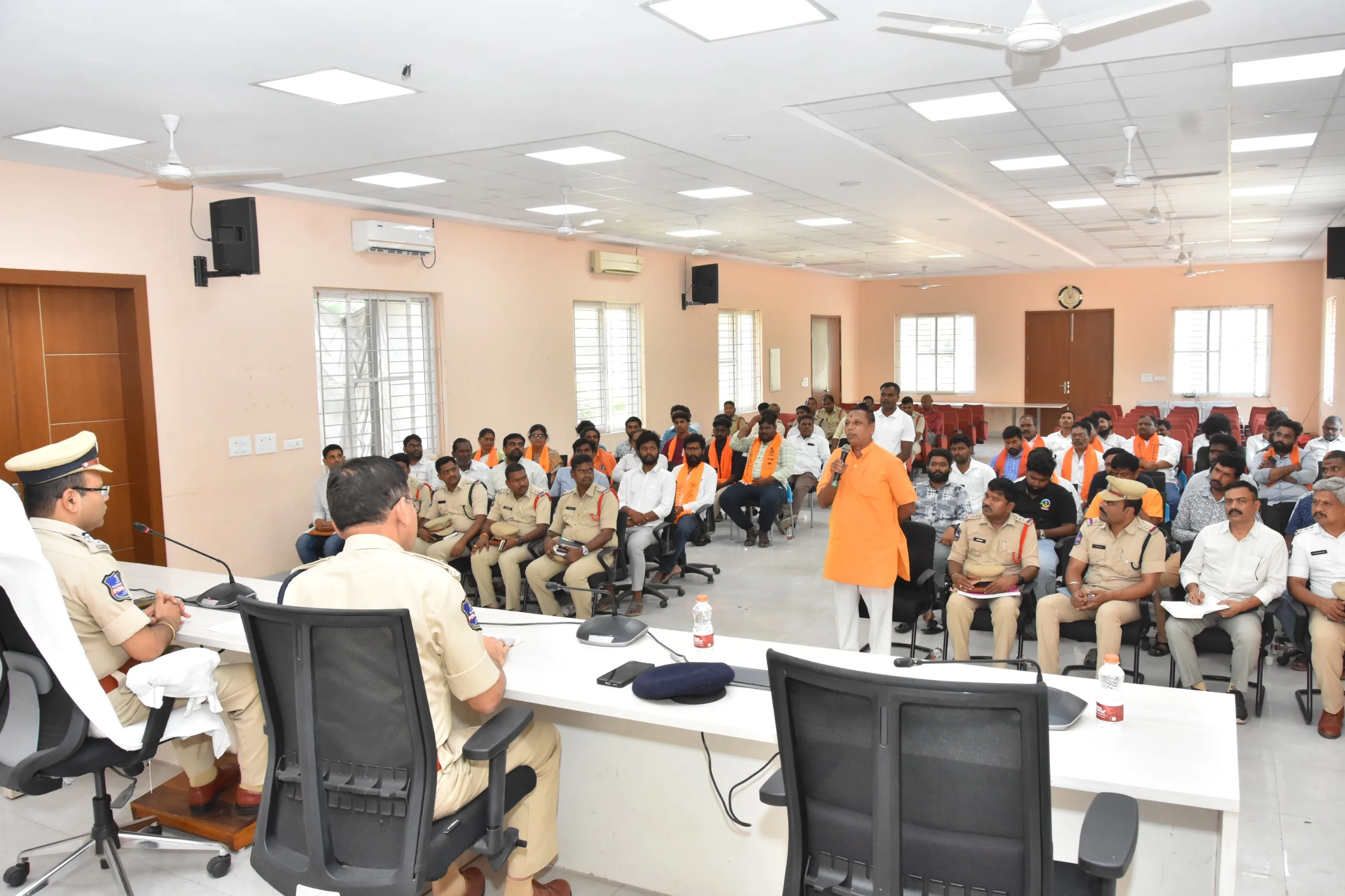 పశువుల అక్రమ రవాణాపై కఠిన చర్యలు – గోరక్షణ పేరుతో హింసకు నో…..