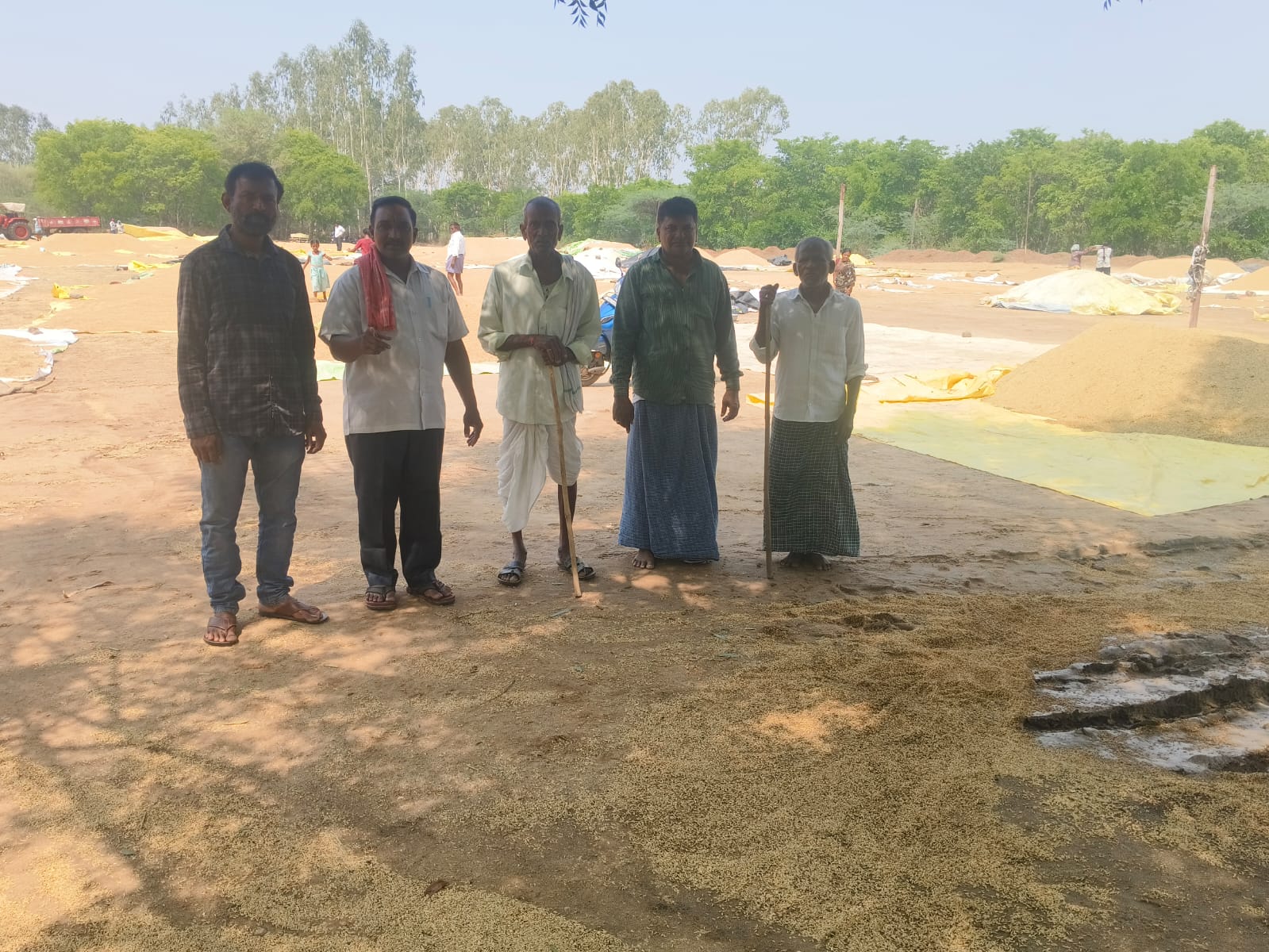 జనగామ రైతులకు న్యాయం చేయాలి, తడిసిన ధాన్యం కొనుగోలు, నష్టపరిహారం చెల్లించాలని సిపిఐ డిమాండ్