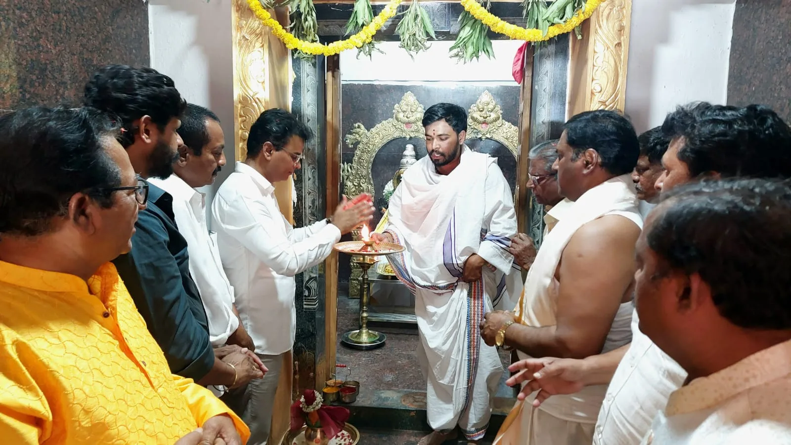 ఘనంగా “శ్రీశ్రీశ్రీ పోతులూరి వీరబ్రహ్మేంద్ర స్వామి ఆలయ చతుర్ద వార్షిక బ్రహ్మోత్సవాలు….