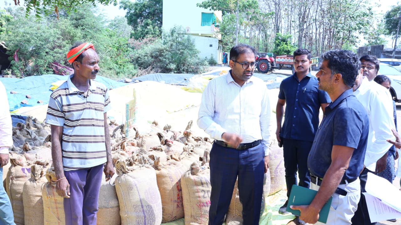 ధాన్యం కొనుగోలులో రైతులకు ఇబ్బందులు లేకుండా చర్యలు తీసుకోండి….
