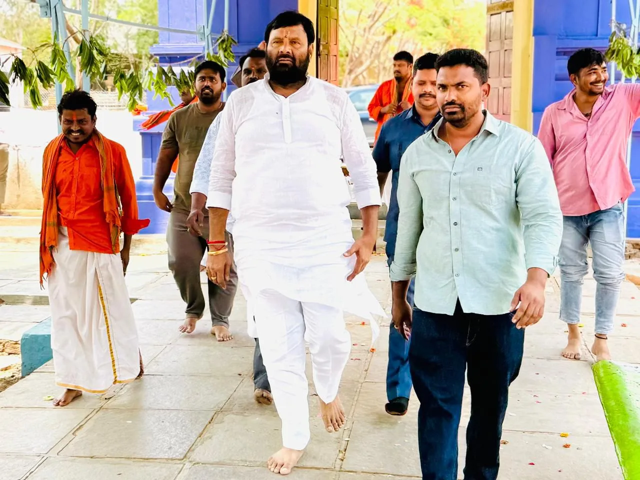 *హెచ్ఎంటి హిందూ దేవాలయంలో జరిగిన హనుమాన్ మహా పూజ