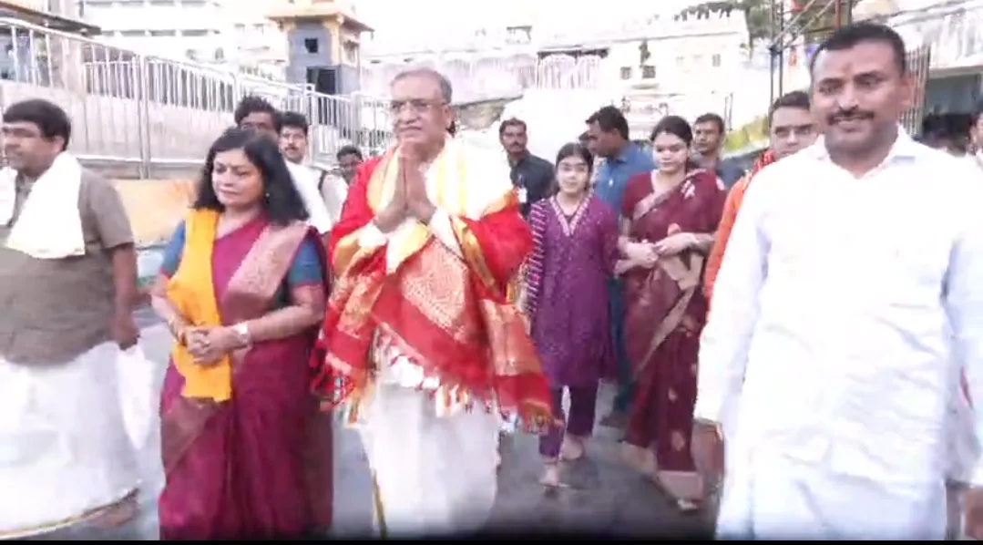 శ్రీవారి సేవలోఎన్నికల ప్రధాన అధికారి