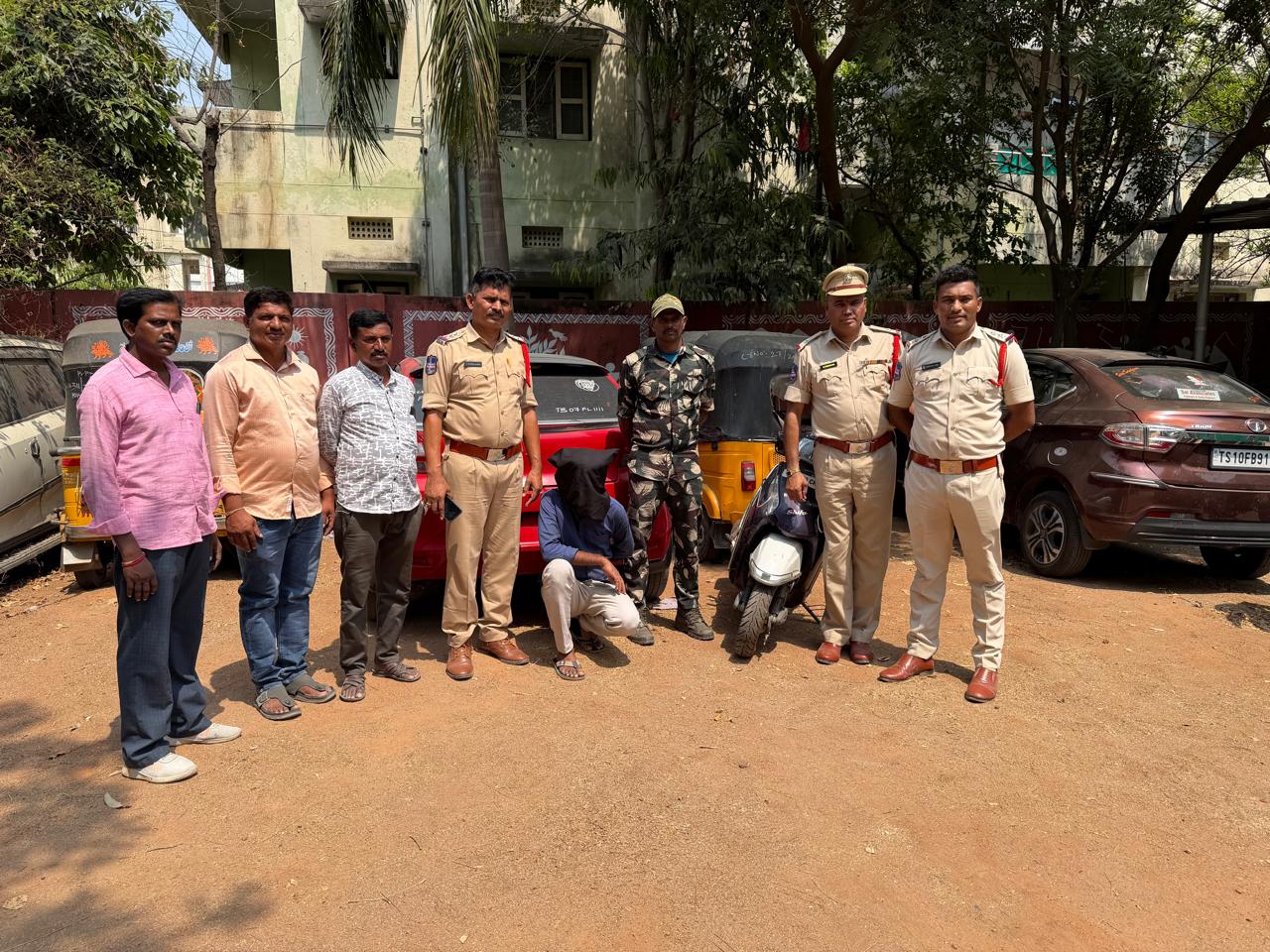 దొంగతనాల కోసం అంతర్రాష్ట్ర ముఠా ఎత్తుగడ