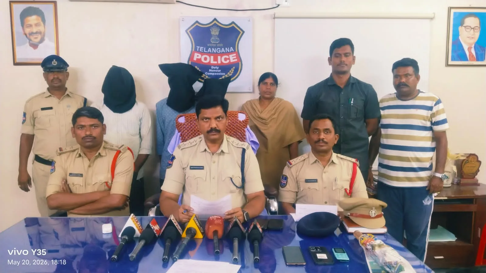 మహిళ హత్య కేసులో ముగ్గురు అరెస్ట్