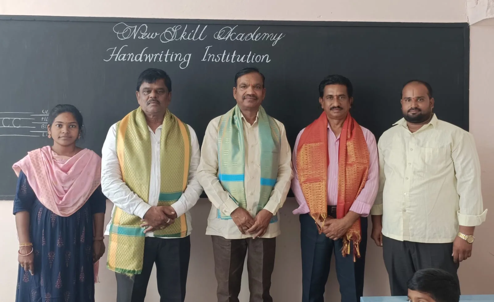చేతి రాత విద్యార్థుల జీవితంపై ప్రభావం చూపుతుంది…………సాహితీ కళావేదిక జిల్లా అధ్యక్షులు శంకర్ గౌడ్