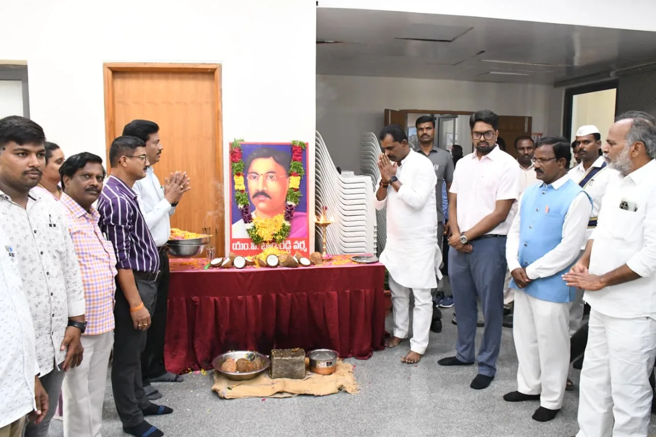 దళిత అభ్యున్నతికి కృషిచేసిన మహానీయుడు భాగ్యరెడ్డి వర్మ…… ఎమ్మెల్యే మెగా రెడ్డి