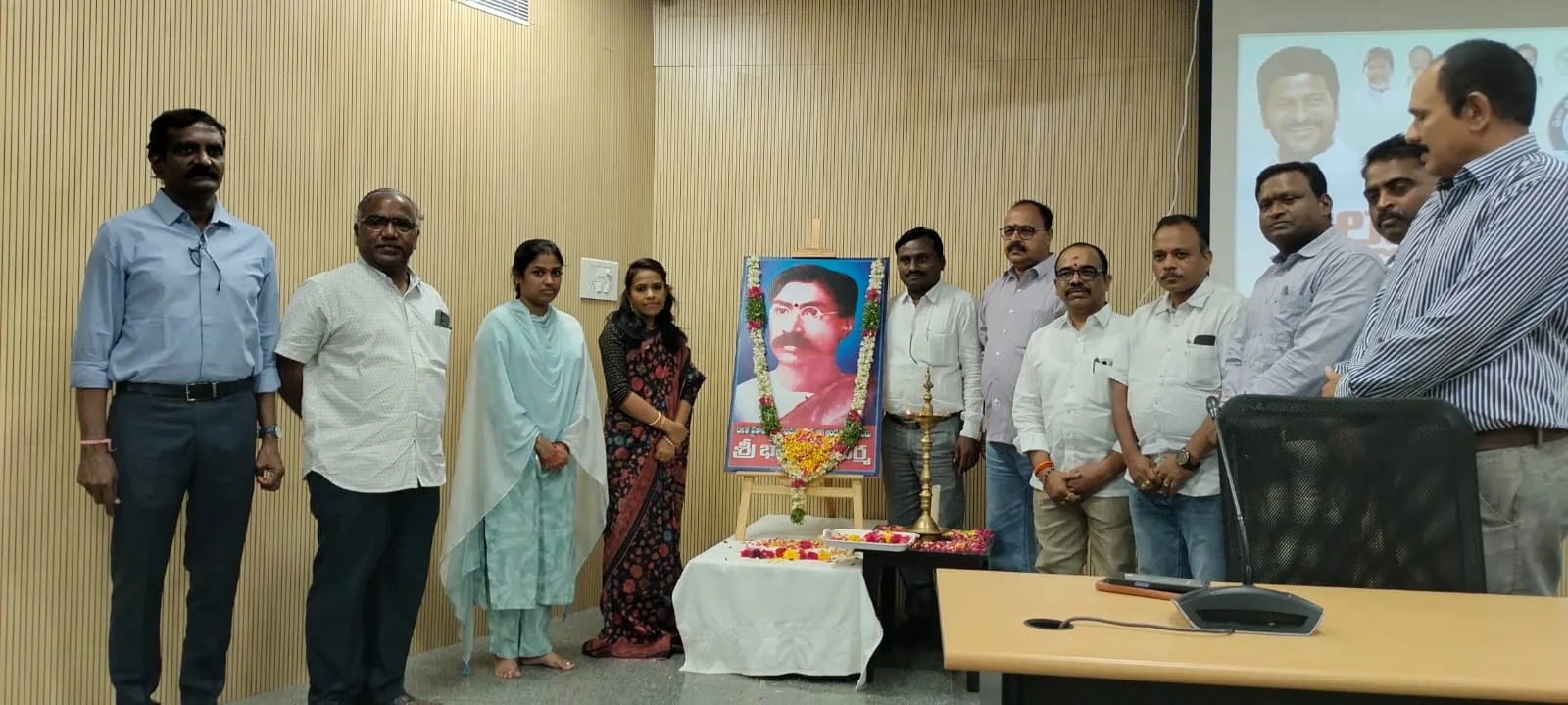 దళితోద్ధరణకు జీవితాన్ని అంకితం చేసిన మహనీయుడు భాగ్యరెడ్డి వర్మ….