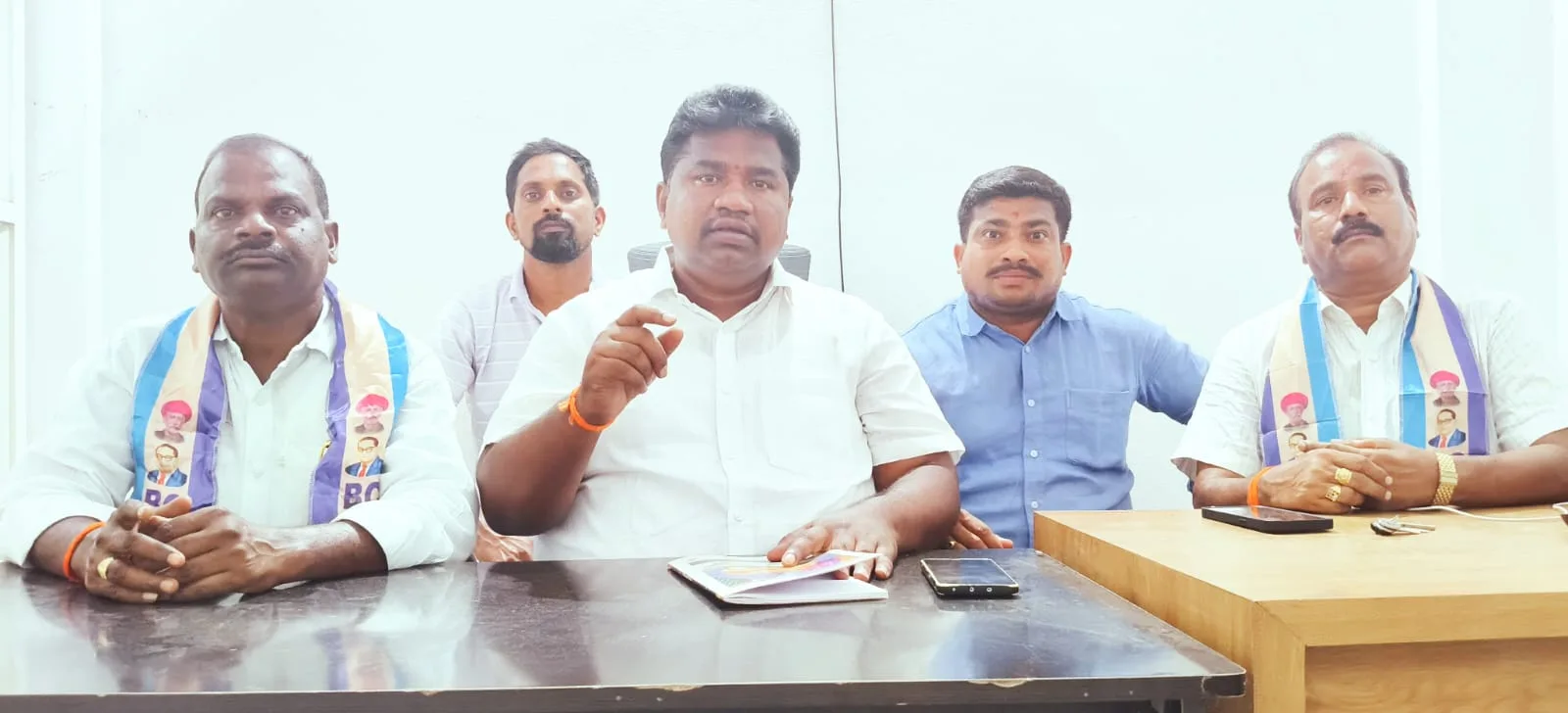 విద్యాహక్కు చట్టాన్ని పకడ్బందీగా అమలు చేయాలి