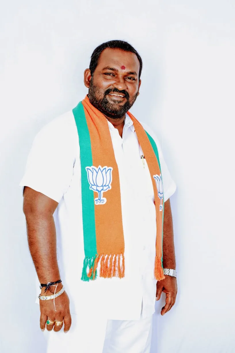 బీజేపీ అగ్రనేతలను లక్ష్యంగా చేసుకుని రాజకీయ దాడులా..?