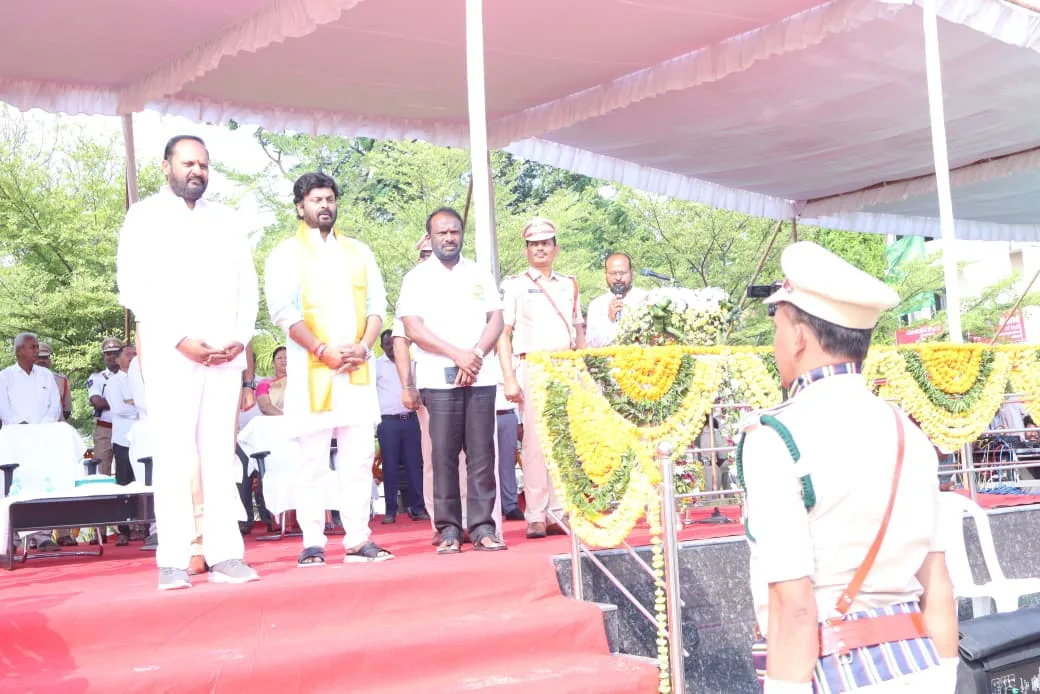 తెలంగాణ ప్రజల స్వప్నాన్ని సాకారం చేసిన చారిత్రక రాష్ట్రం…