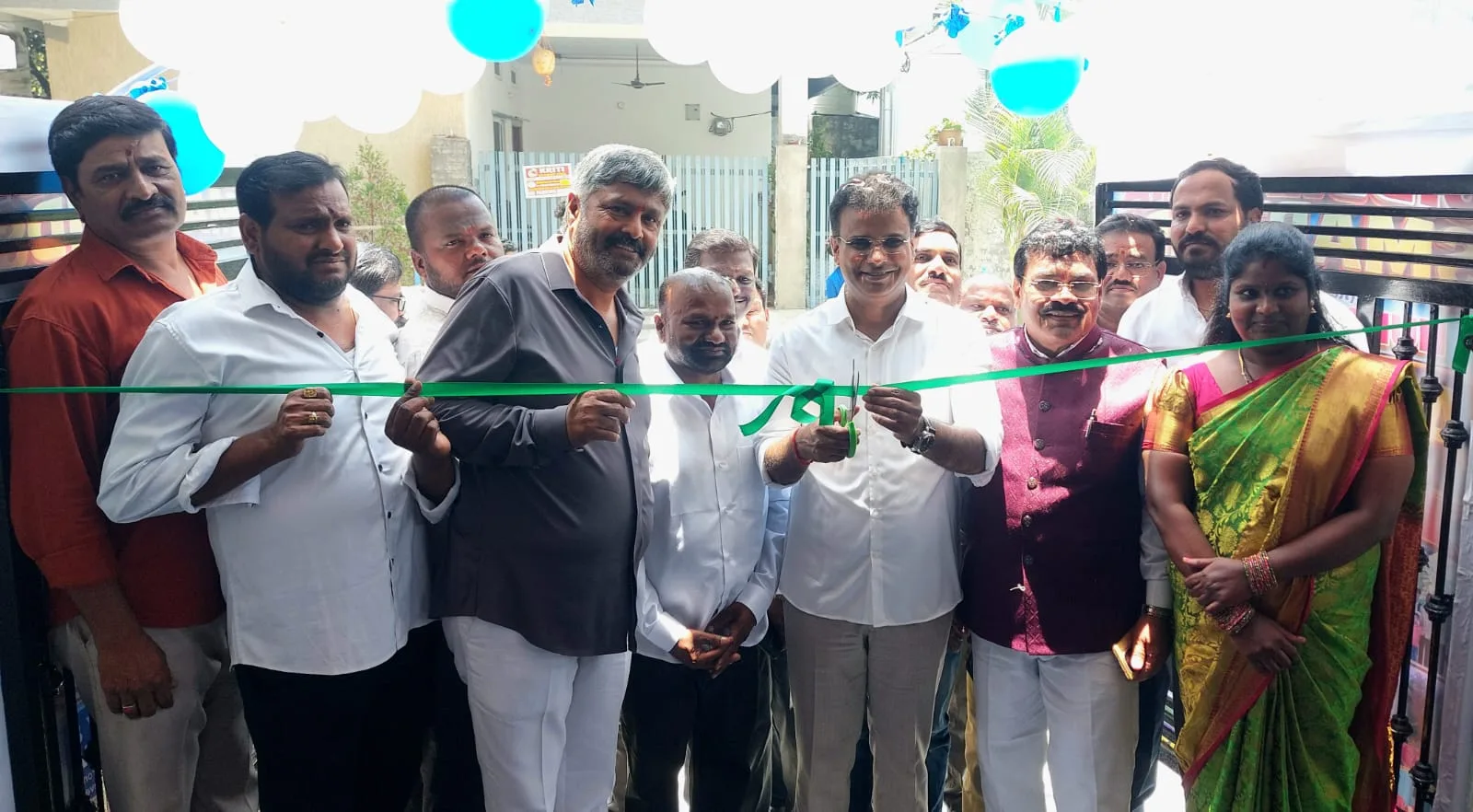 చిన్నారుల కలలకు రంగులు అద్దె విద్యాలయాలు ప్లే స్కూళ్లు : బిఆర్ఎస్ ఎల్పి విప్, ఎమ్మెల్యే కేపీ. వివేకానంద్