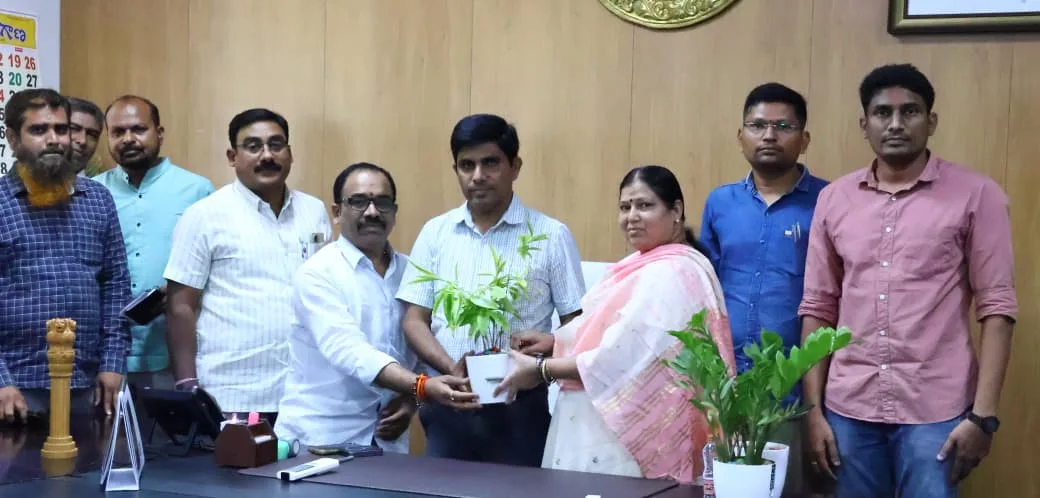 పెద్దపల్లి జిల్లా అదనపు కలెక్టర్‌గా బాధ్యతలు స్వీకారం…