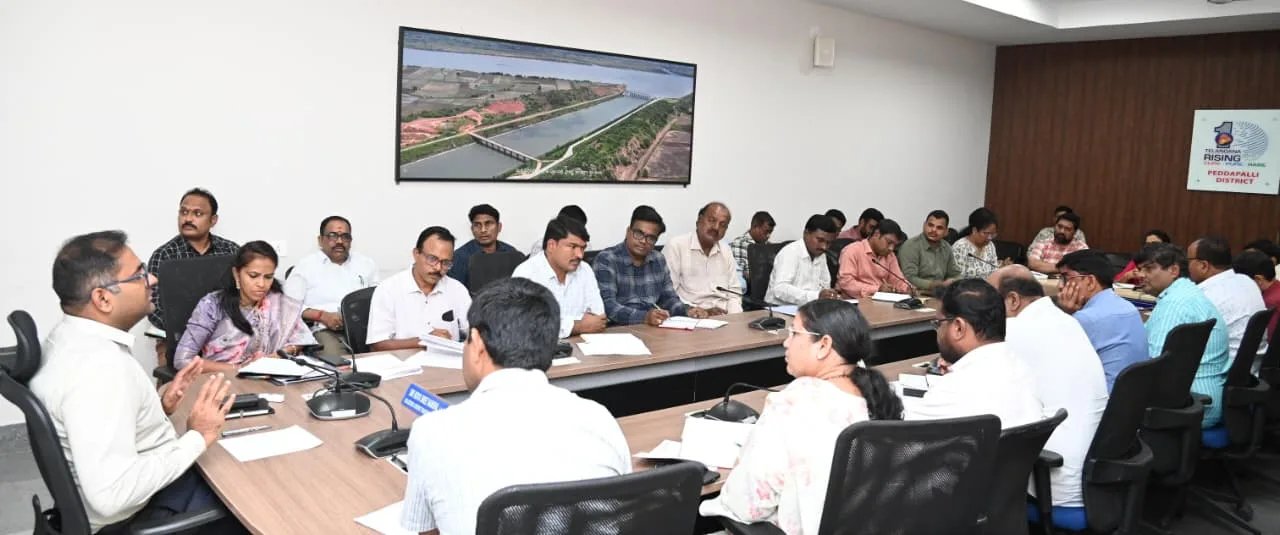 ప్రజావాణి దరఖాస్తుల పరిష్కారంలో జాప్యం సహించం….