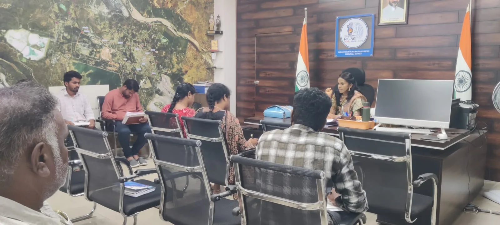 అభివృద్ధి పనుల్లో నాణ్యతకు ప్రాధాన్యం.. జాప్యాన్ని సహించం.