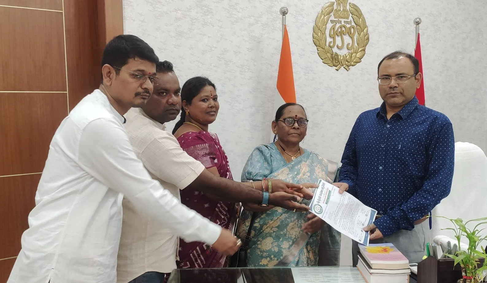 గోదావరిఖనిలో మహిళా పోలీస్ స్టేషన్ ఏర్పాటు చేయాలి..