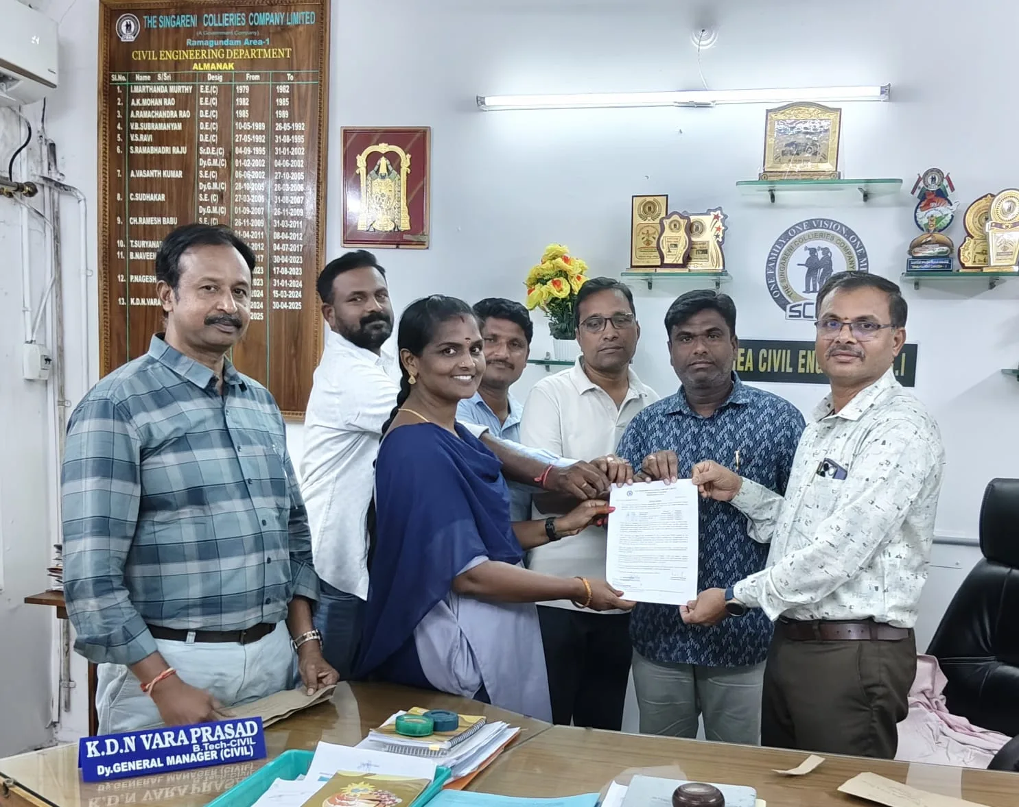 సింగరేణి ఆర్జీ-1 సివిల్ డిపార్ట్మెంట్‌లో వాల్వ్ ఆపరేటర్లకు ప్రమోషన్ ఆర్డర్ల పంపిణీ…