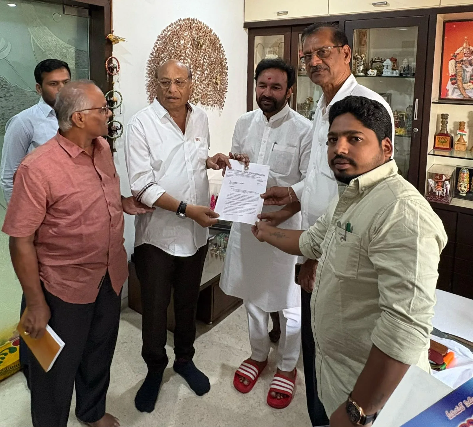 సింగరేణి కార్మికులకు శుభవార్త.. తాడిచర్ల–2 బొగ్గు క్షేత్రం సింగరేణికే కేటాయింపు దిశగా కీలక ముందడుగు….