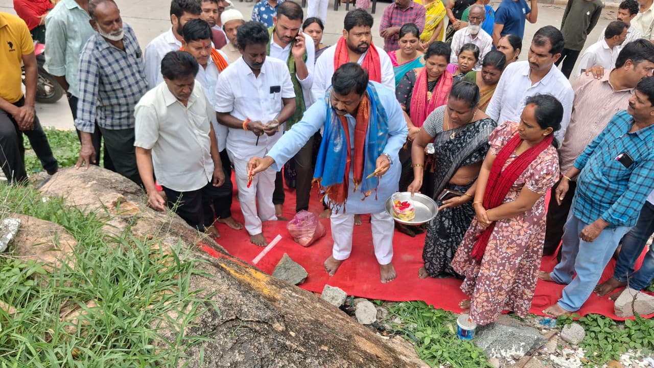 సాయి నగర్ బాచుపల్లి డబుల్ బెడ్‌రూమ్ కాలనీలో మల్టీపర్పస్ కమ్యూనిటీ హాల్‌