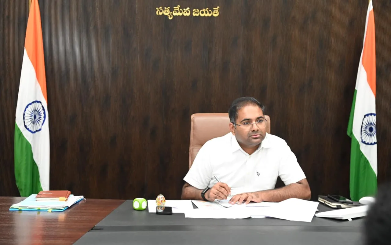 మూడు నెలల శిక్షణతో పాటు ఉద్యోగ సహాయం…