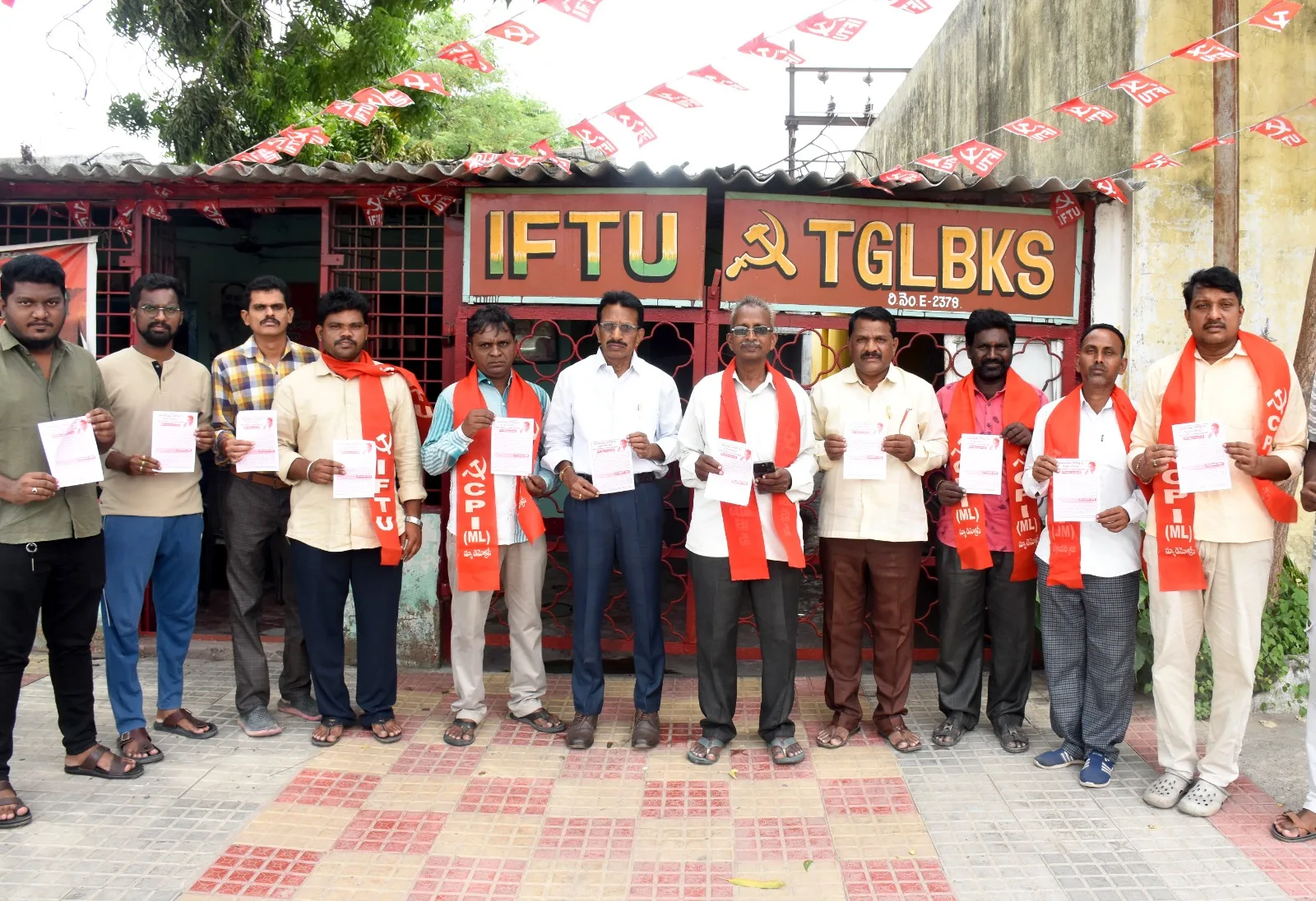ప్రజల పాటలో చిరంజీవి కామ్రేడ్ అరుణోదయ నాగన్న..