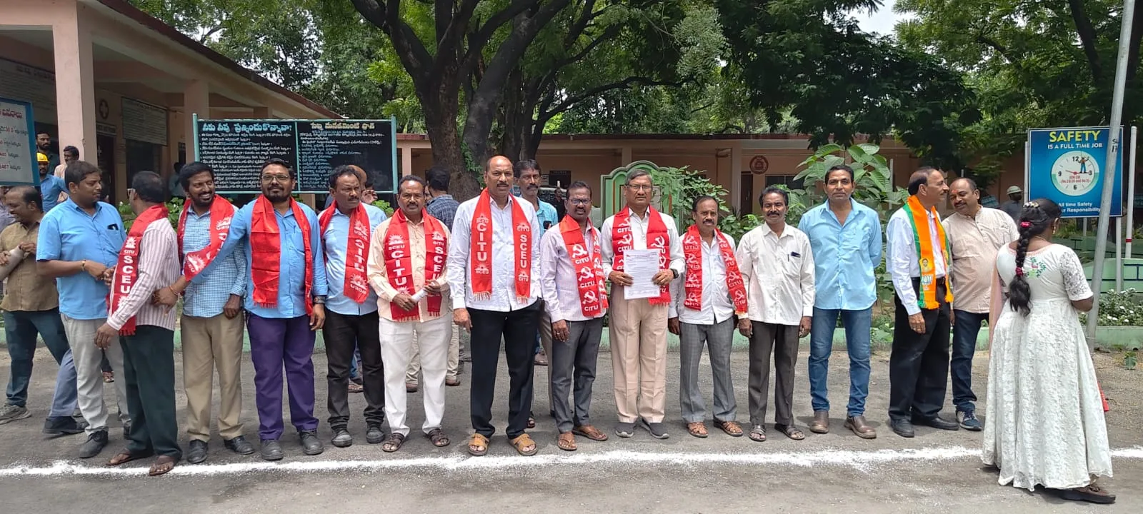 కనీస వేతనాలు నెలకు రూ.26 వేలకు పెంచాలి…
