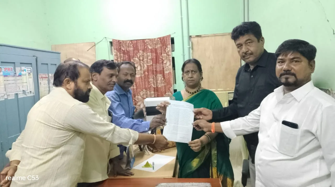ఎన్‌టీపీసీ ఈఎస్ఐ డిస్పెన్సరీలో డాక్టర్లు, మందుల కొరత వెంటనే తీర్చాలి….