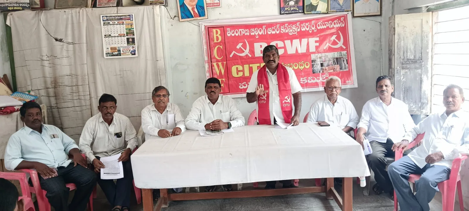 జూలై 20న భవన నిర్మాణ కార్మికుల జిల్లా కలెక్టరేట్ ముట్టడి ని.విజయవంతం చేయాలని …….. జిల్లా అధ్యక్షులు మదన్ పిలుపు
