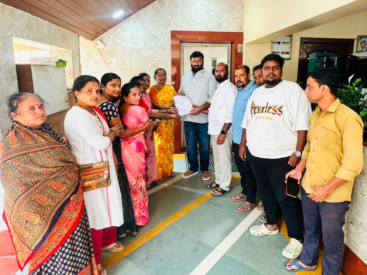 ప్రజా సేవే లక్ష్యంగా ముందుకు సాగుతా- మాజీ ఎమ్మెల్యే కూన శ్రీశైలం గౌడ్‌