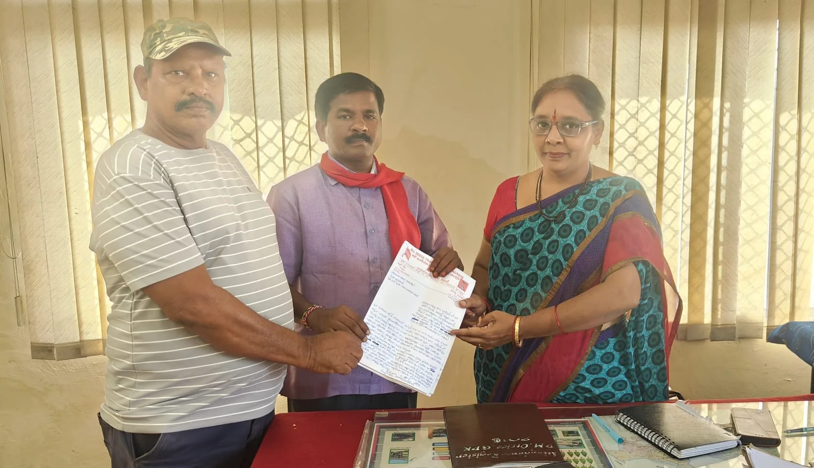 ఆర్టీసీ బస్టాండ్ స్వీపర్ కాంట్రాక్ట్ కార్మికులకు జీఓ ప్రకారం వేతనాలు, పని భద్రత కల్పించాలి.