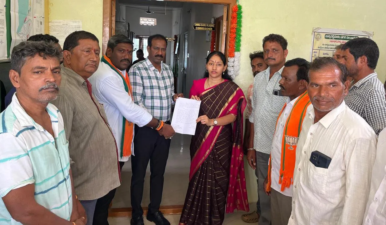 ప్రజా సమస్యల పరిష్కారమే గ్రీవెన్స్ డే