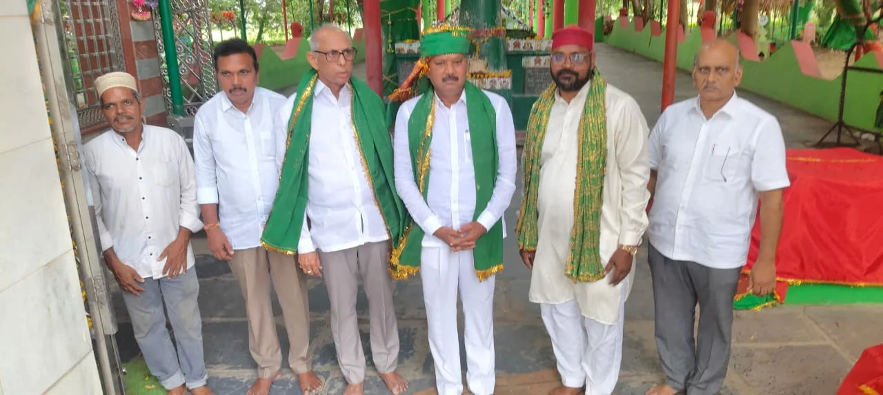సర్వమత సామరస్యానికి ప్రతీక నిడుముక్కల 101 దర్గా: ఎమ్మెల్యే తెనాలి శ్రావణ్ కుమార్