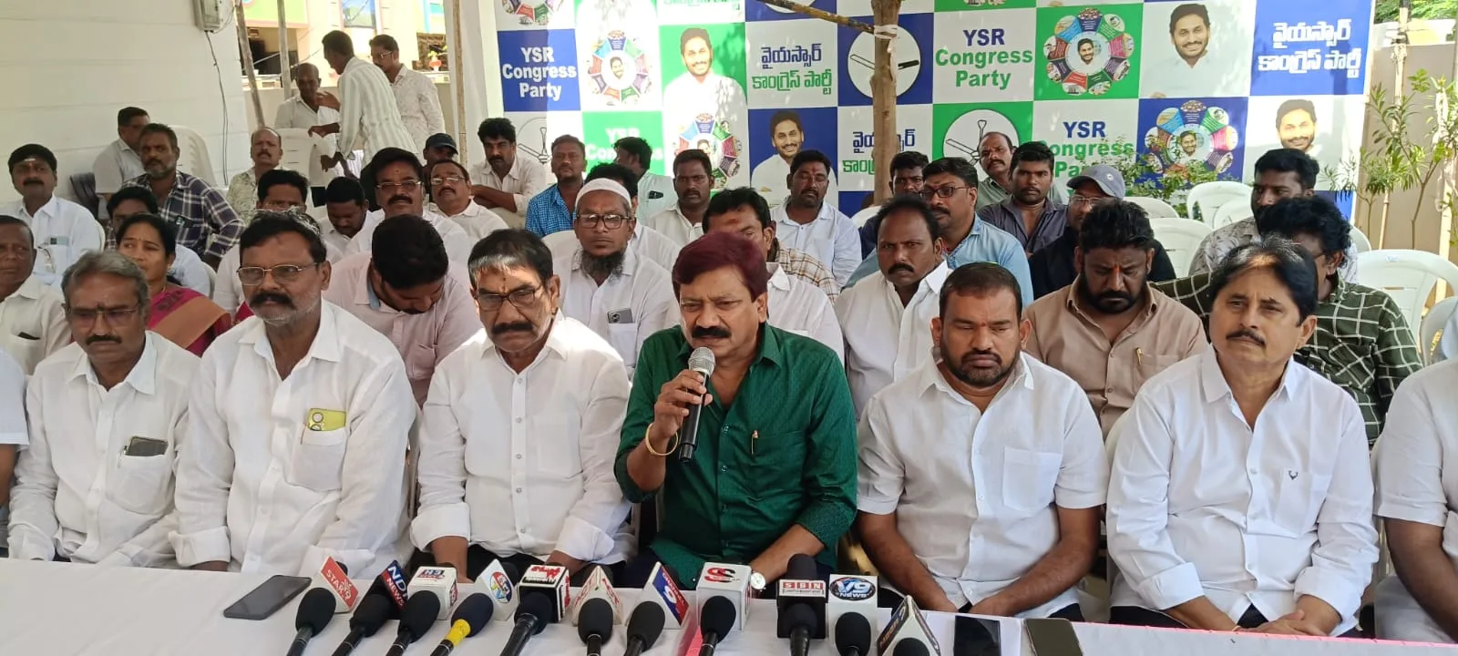 ఈనెల 6న కోవూరులో భారీగా వైసీపీ ఆధ్వర్యంలో డీఎస్సీ పై నిరసన.
